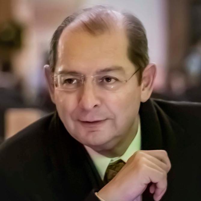 Carlos F. Arce Macías